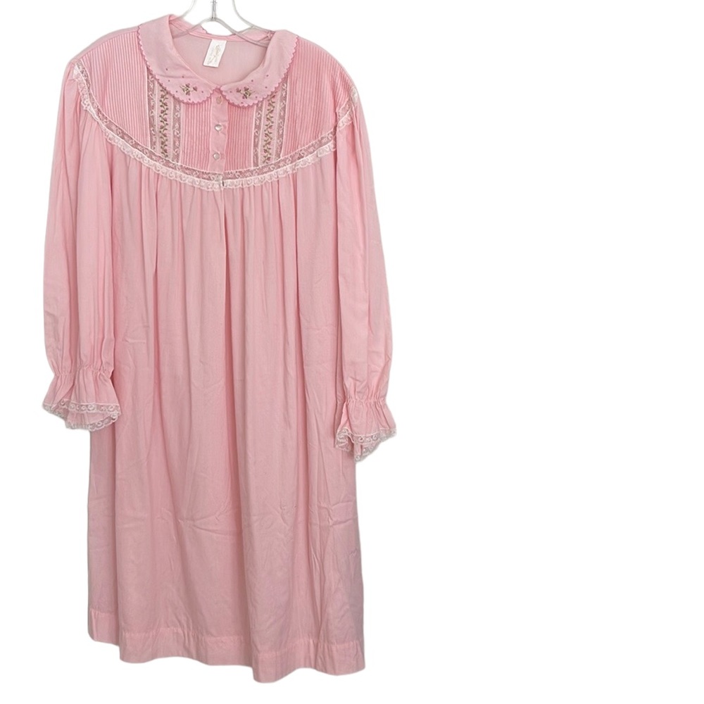 Vintage Barbizon Pink Feminine Cottagecore Nightgown